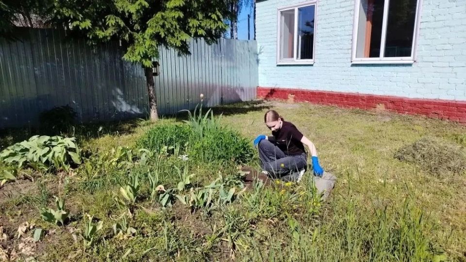Лето – это не только время отдыха и развлечений, но и прекрасная возможность для детей получить новые навыки, развить ответственность и научиться работать в коллективе Лето – это не только время отдыха и развлечений, но и прекрасная возможность для детей получить новые навыки, развить ответственность и научиться работать в коллективе