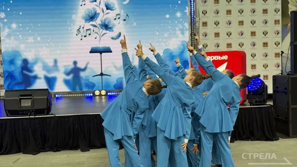 После официального открытия фестиваля детства и юности Движения Первых Брянской области и работы регионального координационного совета старт масштабному празднику дал яркий концерт После официального открытия фестиваля детства и юности Движения Первых Брянской области и работы регионального координационного совета старт масштабному празднику дал яркий концерт