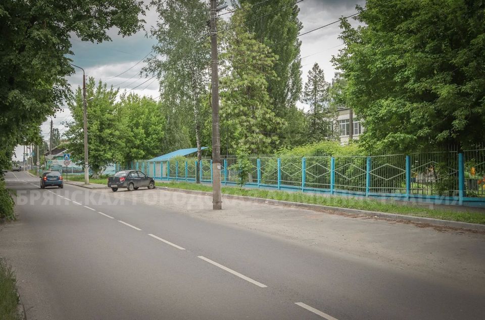В Бежице завершён ремонт улицы Камозина В Бежице завершён ремонт улицы Камозина