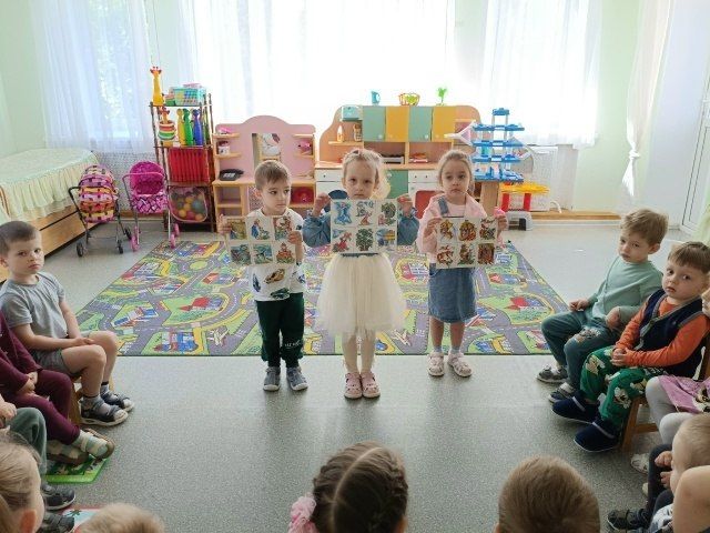 В МБДОУ-детский сад №12 «Дюймовочка» прошёл удивительный день, полный чудес и волшебства – Международный день Сказок В МБДОУ-детский сад №12 «Дюймовочка» прошёл удивительный день, полный чудес и волшебства – Международный день Сказок