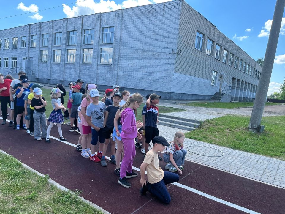 5 июня - В лагере «Улыбка» Займищенской СОШ прошёл «День здоровья и спорта» в рамках Всероссийского месячника антинаркотической направленности 5 июня - В лагере «Улыбка» Займищенской СОШ прошёл «День здоровья и спорта» в рамках Всероссийского месячника антинаркотической направленности