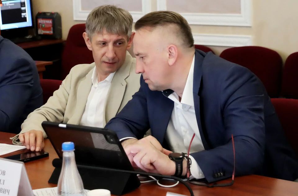 С заботой о людях: под руководством Евгения Киселёва состоялось заседание комитета по вопросам социальной политики и здравоохранения! С заботой о людях: под руководством Евгения Киселёва состоялось заседание комитета по вопросам социальной политики и здравоохранения!