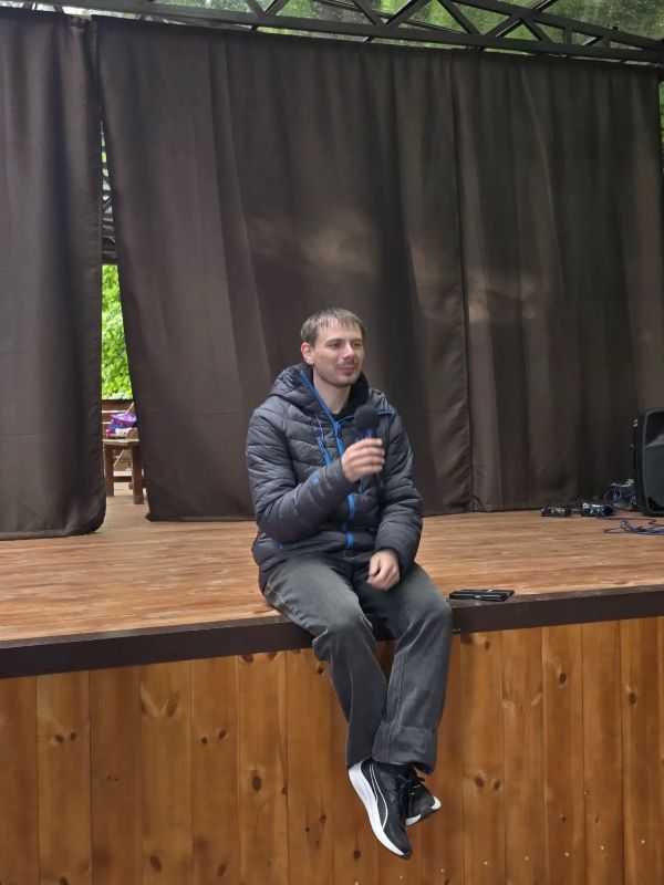 ПРИГЛАШАЕМ В НОВОЕ СООБЩЕСТВО ПАРКОВ — ТВОРЧЕСКИЕ ВЕЧЕРА В ЛИТЕРАТУРНОЙ БЕСЕДКЕ ПРИГЛАШАЕМ В НОВОЕ СООБЩЕСТВО ПАРКОВ — ТВОРЧЕСКИЕ ВЕЧЕРА В ЛИТЕРАТУРНОЙ БЕСЕДКЕ