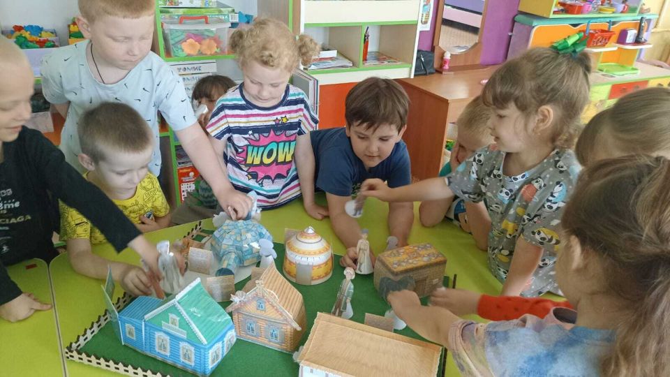 8 июня 2026 г. в преддверии Дня России в МБДОУ № 15 «Белочка» прошёл тематический день, посвящённый этому празднику 8 июня 2026 г. в преддверии Дня России в МБДОУ № 15 «Белочка» прошёл тематический день, посвящённый этому празднику