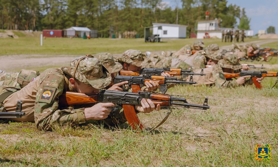 Делегация Брянской области приняла участие в военно-патриотическом форуме молодёжи ЦФО «Студенческий спецназ»