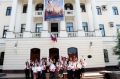 В преддверии главного государственного праздника – Дня России – юным жителям региона по традиции вручили их первые паспорта гражданина Российской Федерации.