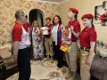 Гордость региона — его люди! В День России юнармейцы города Клинцы поздравили Почетного гражданина города, ветерана спорта Валерия Купчинского с этим замечательным праздником