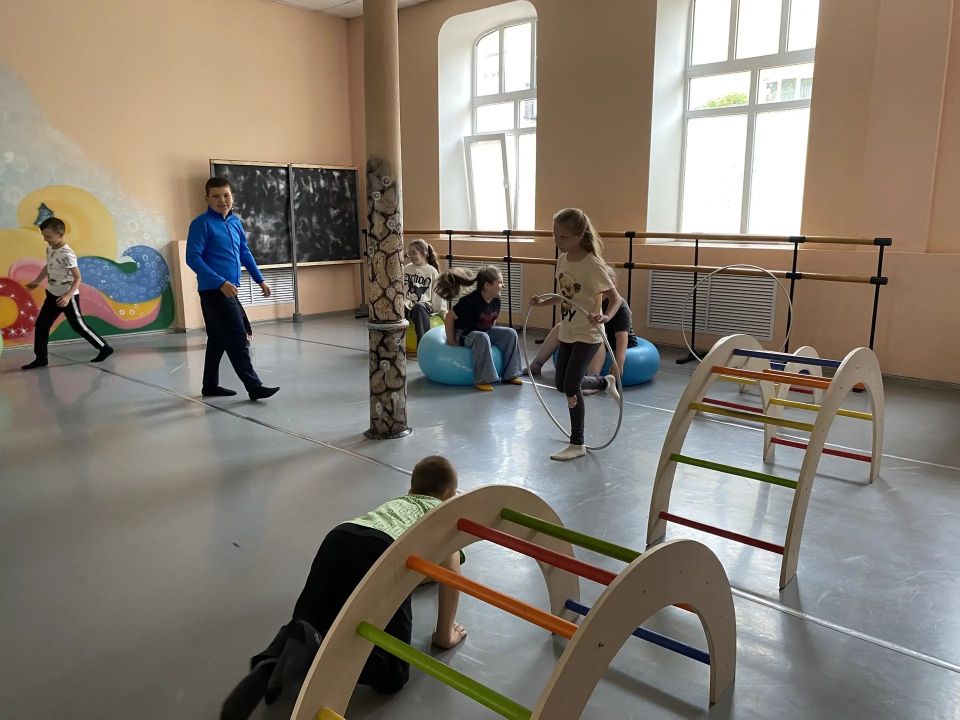 Сегодня Центр Детского творчества гостеприимно распахнул свои двери — не время для скуки! Сегодня Центр Детского творчества гостеприимно распахнул свои двери — не время для скуки!