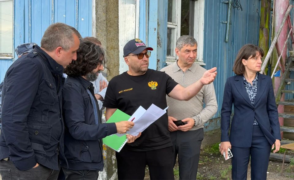 Валерий Пикалёв посетил СКП Верхличи и Беляны Валерий Пикалёв посетил СКП Верхличи и Беляны