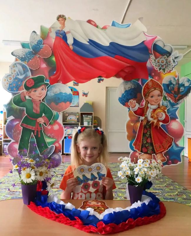 Патриотизм и творчество в дошкольной группе МБОУ -Ардонской СОШ! Патриотизм и творчество в дошкольной группе МБОУ -Ардонской СОШ!