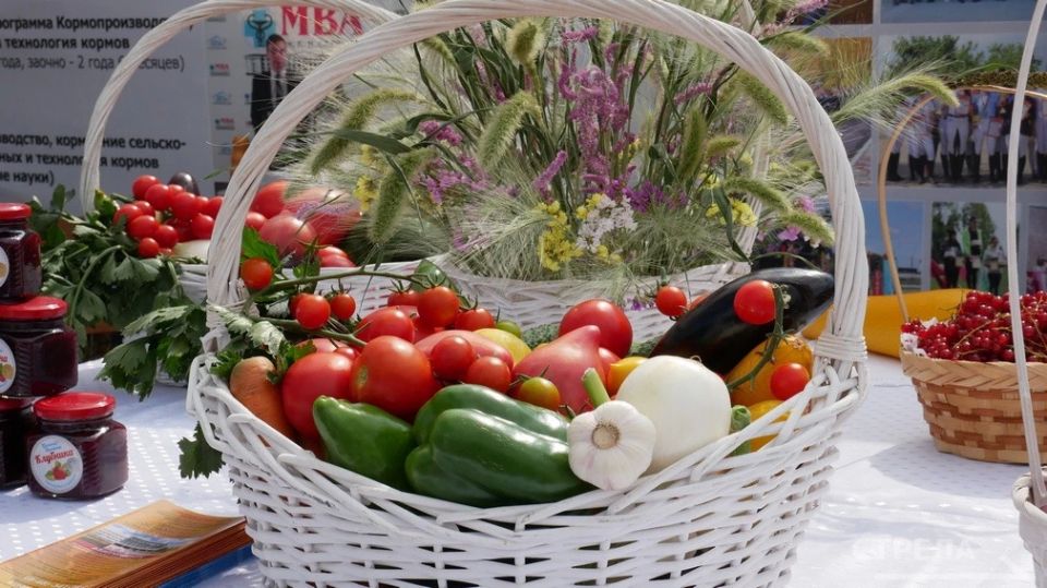 В Брянске продолжают работать сельскохозяйственные ярмарки выходного дня