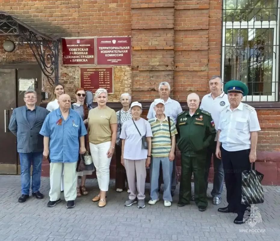 В оздоровительном лагере «Искорка» прошла встреча в рамках проекта «Ветеранский десант» В оздоровительном лагере «Искорка» прошла встреча в рамках проекта «Ветеранский десант»