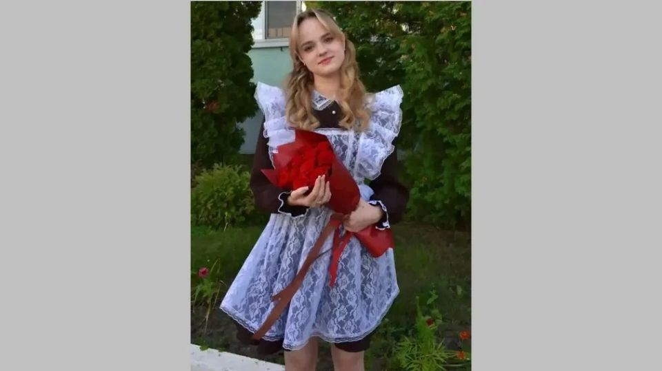 Выпускница брянской гимназии № 6 показала выдающиеся результаты, набрав максимальные баллы по русскому языку и литературе