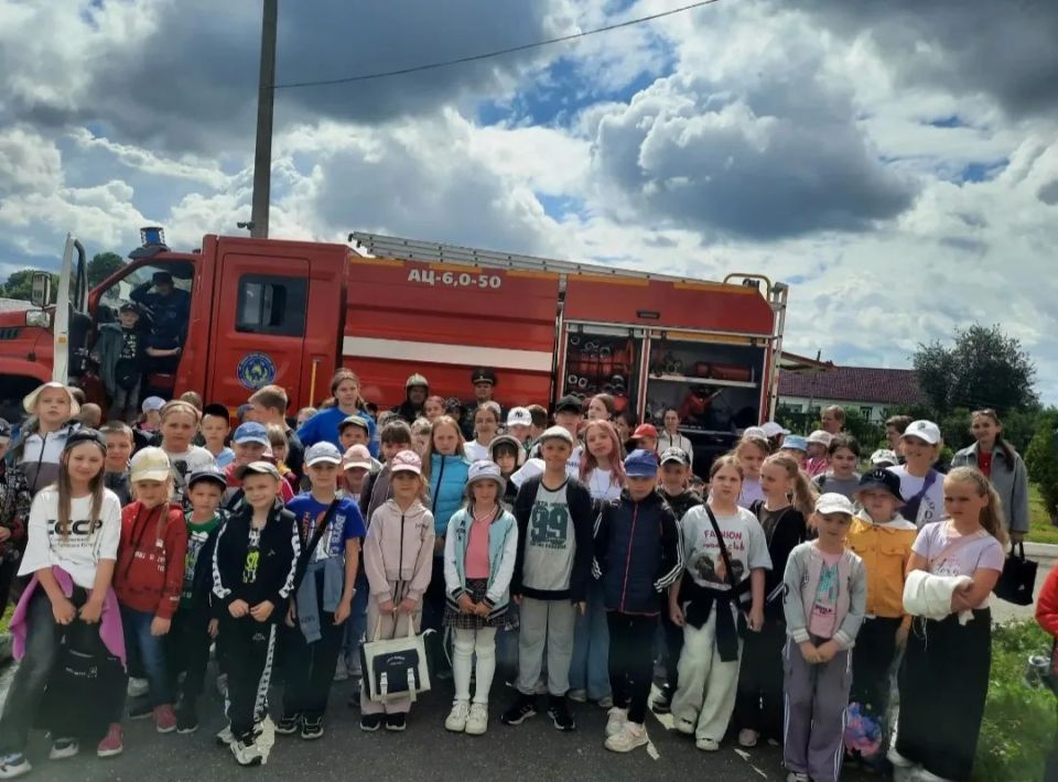 В период с 01.06.2026 года по 12.06.2026 года начальником ОНДПР по Почепскому району Романом Евгеньевичем Хлыстом была проведена работа в рамках подготовки к летней оздоровительной компании В период с 01.06.2026 года по 12.06.2026 года начальником ОНДПР по Почепскому району Романом Евгеньевичем Хлыстом была проведена работа в рамках подготовки к летней оздоровительной компании