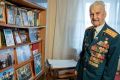 18 июня — ветеран Великой Отечественной войны Борис Васильевич Шапошников принял сердечные поздравления с 102-летием от коллектива ГБУ КЦСОН г. Брянска (Володарский район)