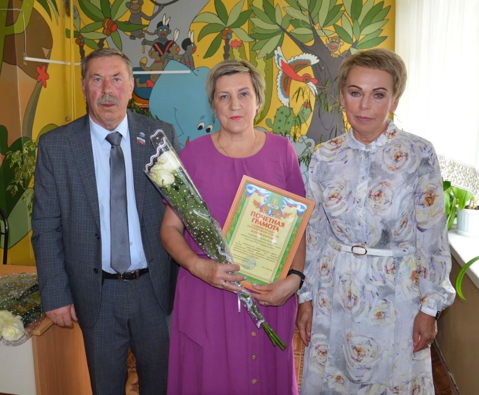 В преддверии Дня медицинского работника, в Гордеевской ЦРБ состоялось торжественное мероприятие, посвященное тем, кто избрал служение здоровью людей своим призванием В преддверии Дня медицинского работника, в Гордеевской ЦРБ состоялось торжественное мероприятие, посвященное тем, кто избрал служение здоровью людей своим призванием