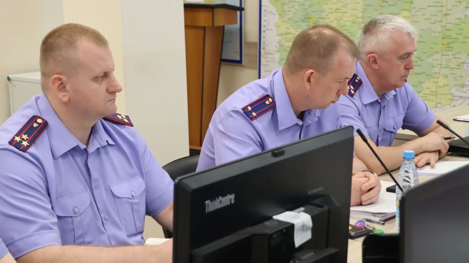 Руководитель и сотрудники следственного управления СК России по Брянской области приняли участие в межведомственном оперативном совещании Руководитель и сотрудники следственного управления СК России по Брянской области приняли участие в межведомственном оперативном совещании