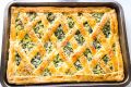 Вдохновляющий слоеный пирог: рикотта и шпинат в центре вкуса