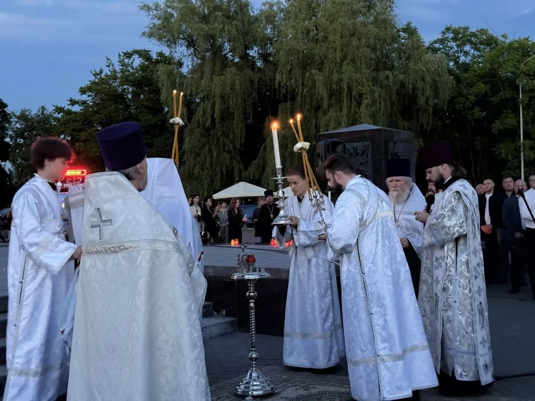 21 июня, в преддверии Дня памяти и скорби, Брянская область присоединилась к международной акции «Свеча памяти» 21 июня, в преддверии Дня памяти и скорби, Брянская область присоединилась к международной акции «Свеча памяти»