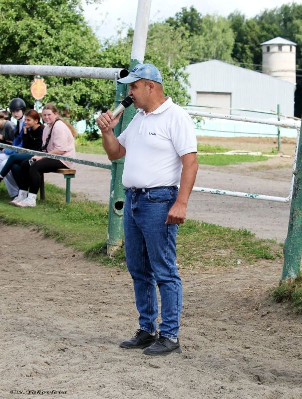 В Брянске прошел чемпионат по конкуру В Брянске прошел чемпионат по конкуру