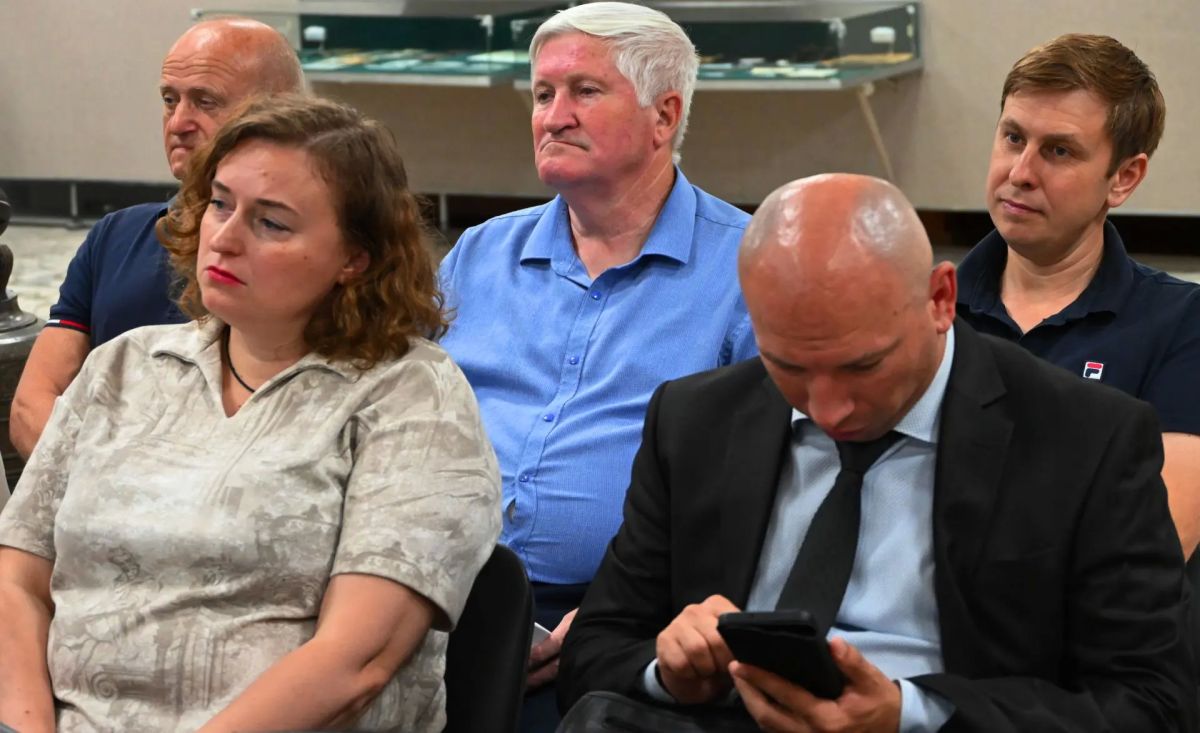 В рамках V Международной научно-практической конференции «Партизанское движение в годы Второй мировой войны» на втором этаже Брянского государственного краеведческого музея под руководством директора Центра исторических... В рамках V Международной научно-практической конференции «Партизанское движение в годы Второй мировой войны» на втором этаже Брянского государственного краеведческого музея под руководством директора Центра исторических...