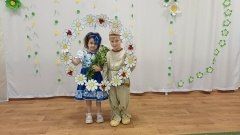Я ромашку на лугу. Отыскать всегда смогу: Я ромашку на лугу. Отыскать всегда смогу:
