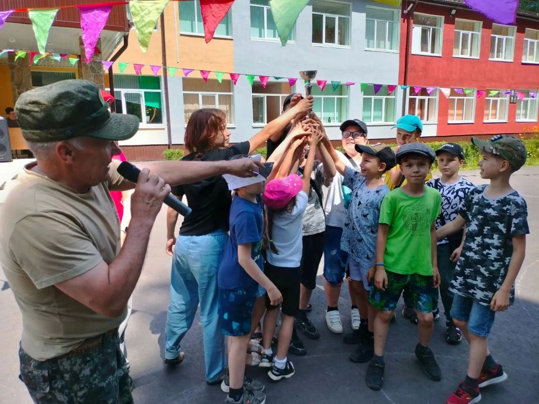 День юнармейца в лагере «Солнышко»! День юнармейца в лагере «Солнышко»!