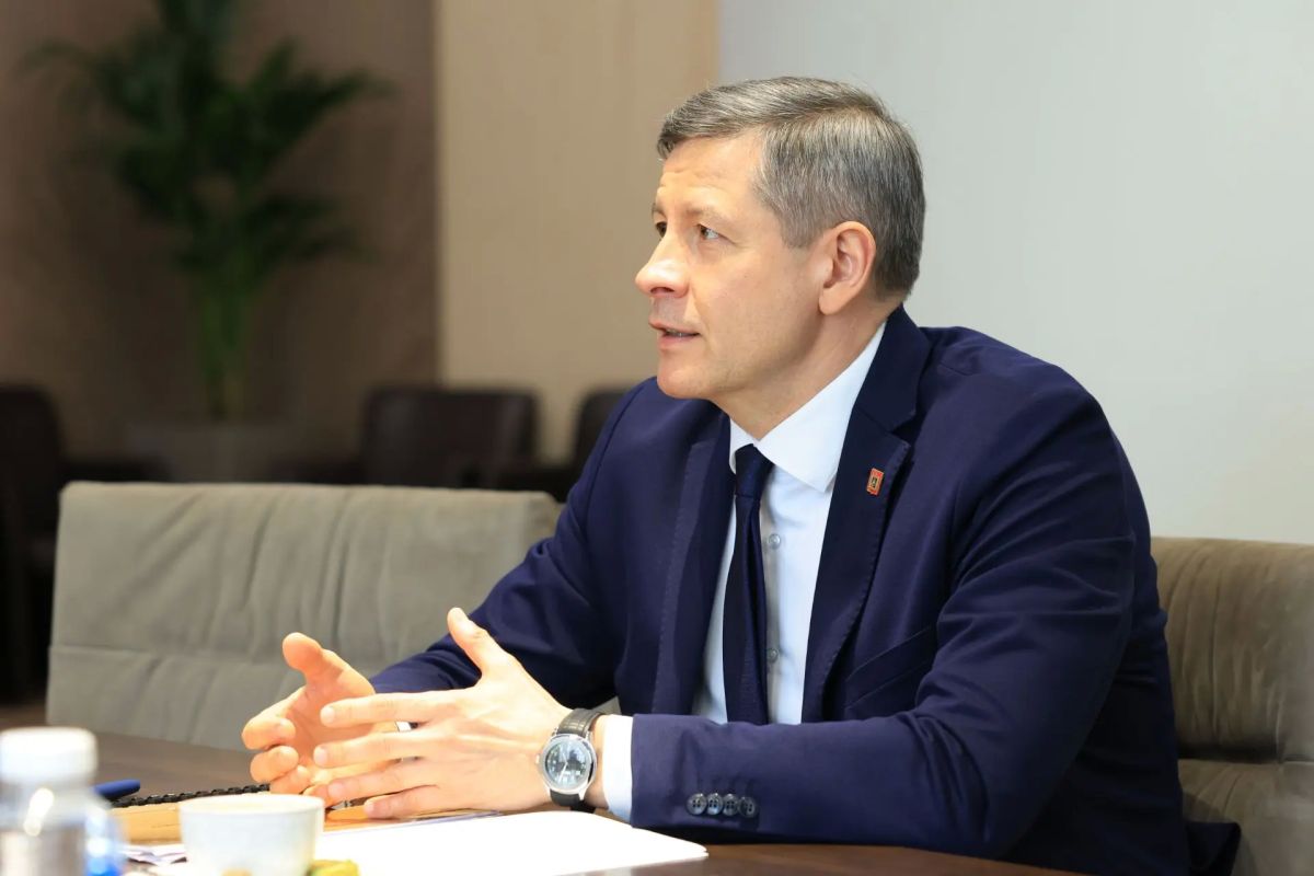 Егор Ковальчук: Будут выделены средства на возмещение ущерба 19 сельхозтоваропроизводителям из шести приграничных районов Брянской области на сумму 382 млн рублей Егор Ковальчук: Будут выделены средства на возмещение ущерба 19 сельхозтоваропроизводителям из шести приграничных районов Брянской области на сумму 382 млн рублей