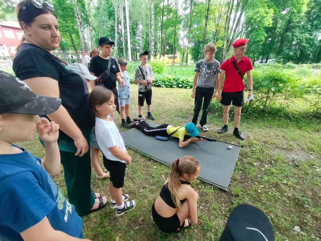 День юнармейца в лагере «Солнышко»! День юнармейца в лагере «Солнышко»!