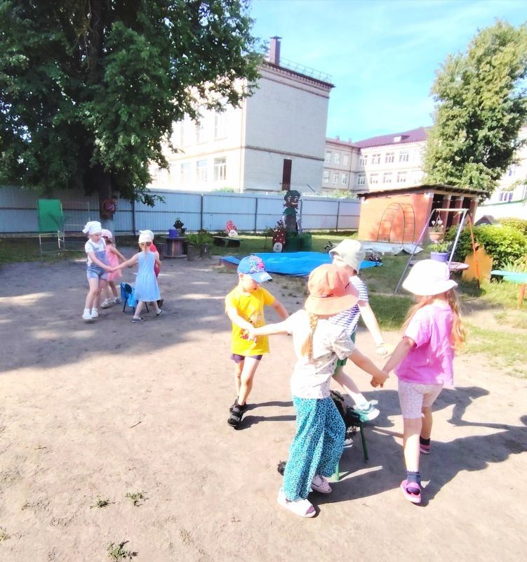 В "Орлёнке" прошел яркий Фестиваль игр народов России: «Мы вместе» В "Орлёнке" прошел яркий Фестиваль игр народов России: «Мы вместе»