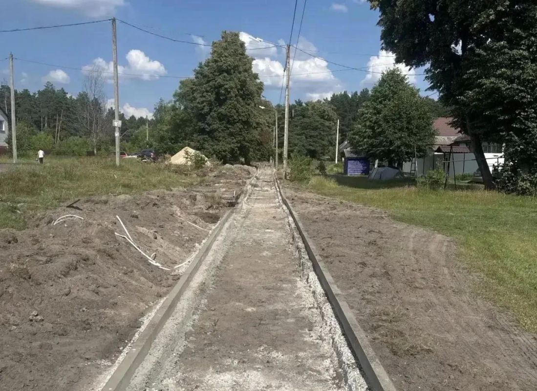 Обновляются дороги в Радице-Крыловке Обновляются дороги в Радице-Крыловке