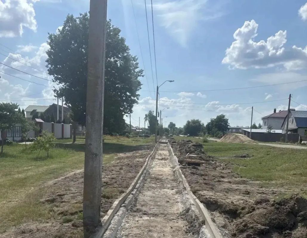 Обновляются дороги в Радице-Крыловке Обновляются дороги в Радице-Крыловке