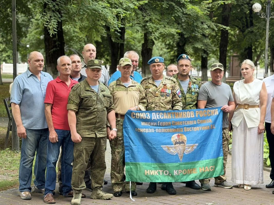 1 июля в городе состоялся памятный митинг памятника воинам, погибшим при выполнении боевых задач на Северном Кавказе 1 июля в городе состоялся памятный митинг памятника воинам, погибшим при выполнении боевых задач на Северном Кавказе