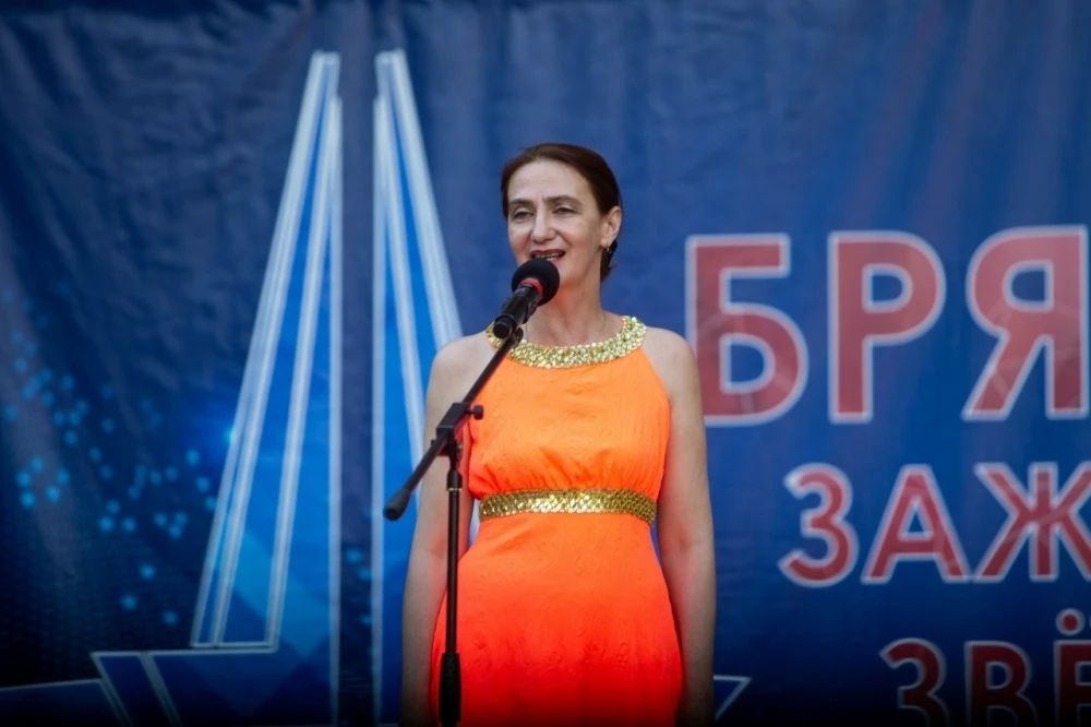 В парке города Брянска состоялся "Разговор со счастьем" В парке города Брянска состоялся "Разговор со счастьем"