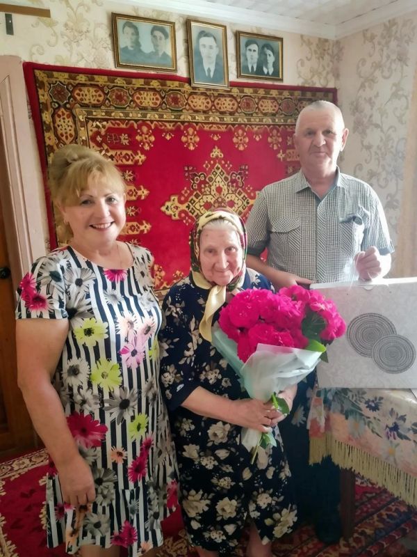 95 лет мудрости, стойкости и любви: поздравляем Марию Николаевну Доронину!