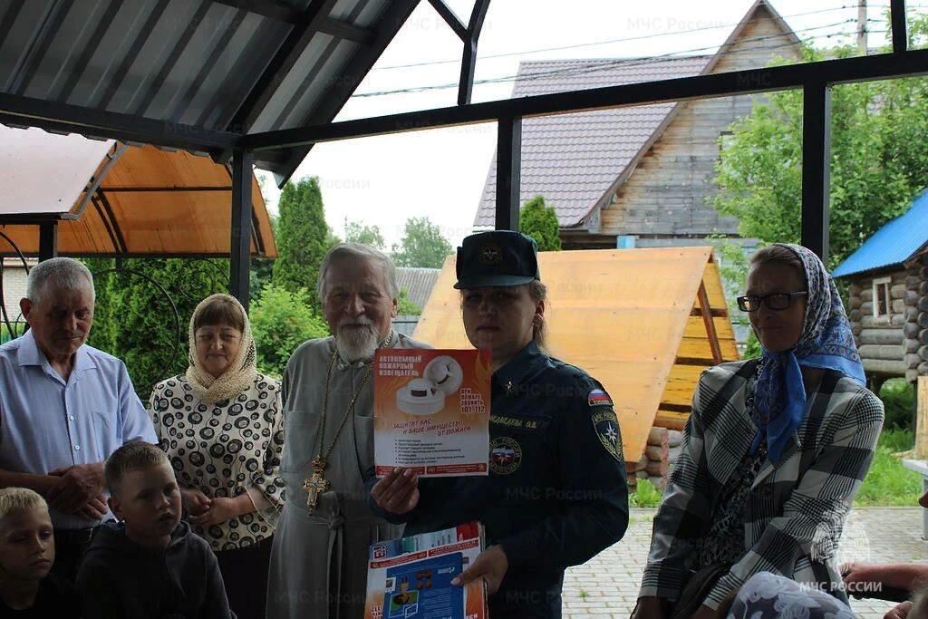 В Успенском храме города Мглина прошла беседа о пожарной безопасности ... В Успенском храме города Мглина прошла беседа о пожарной безопасности ...