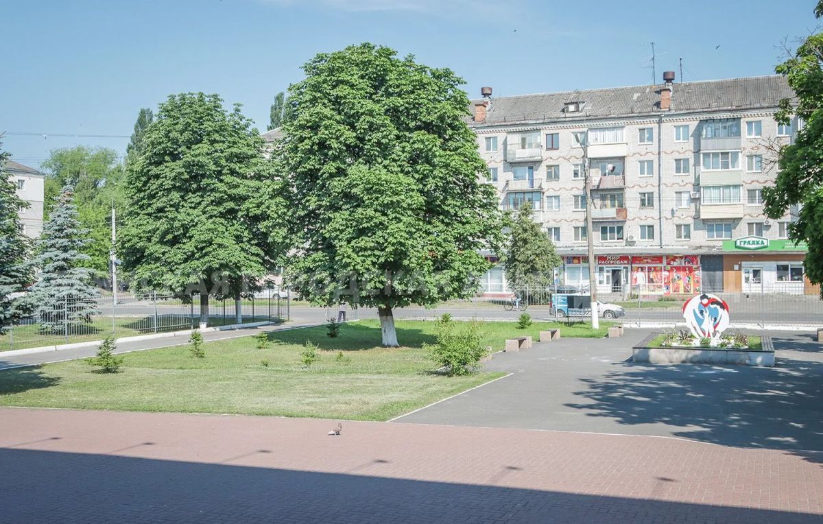 В Володарском районе появится «Семейный» сквер с «Деревом любви» В Володарском районе появится «Семейный» сквер с «Деревом любви»