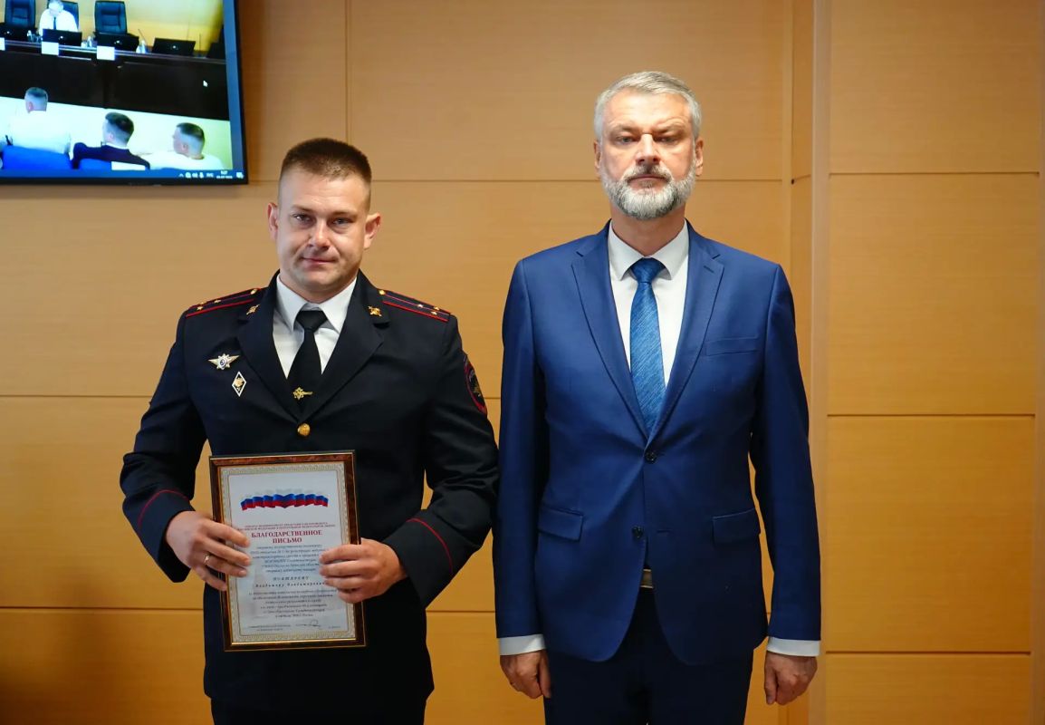 В УМВД России по Брянской области состоялось торжественное мероприятие в честь празднования 90-летия образования службы ГАИ В УМВД России по Брянской области состоялось торжественное мероприятие в честь празднования 90-летия образования службы ГАИ