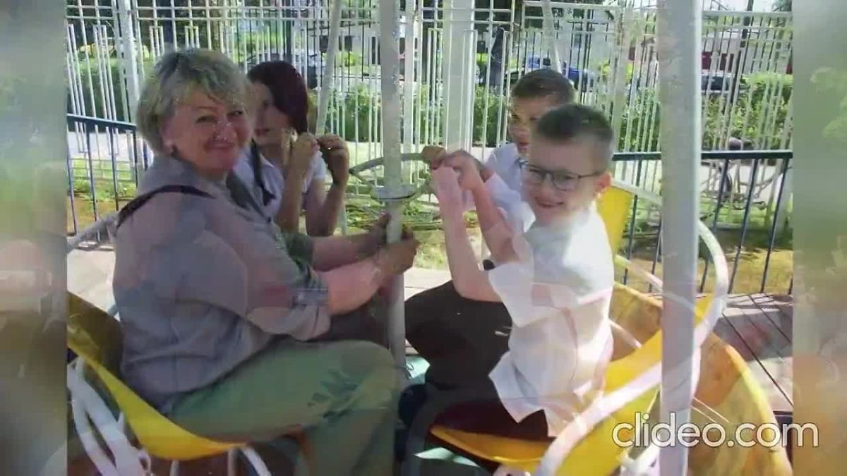 Летние каникулы, и это отличный повод чаще смотреть друг на друга через объектив, замечая мелочи, из которых складывается счастье