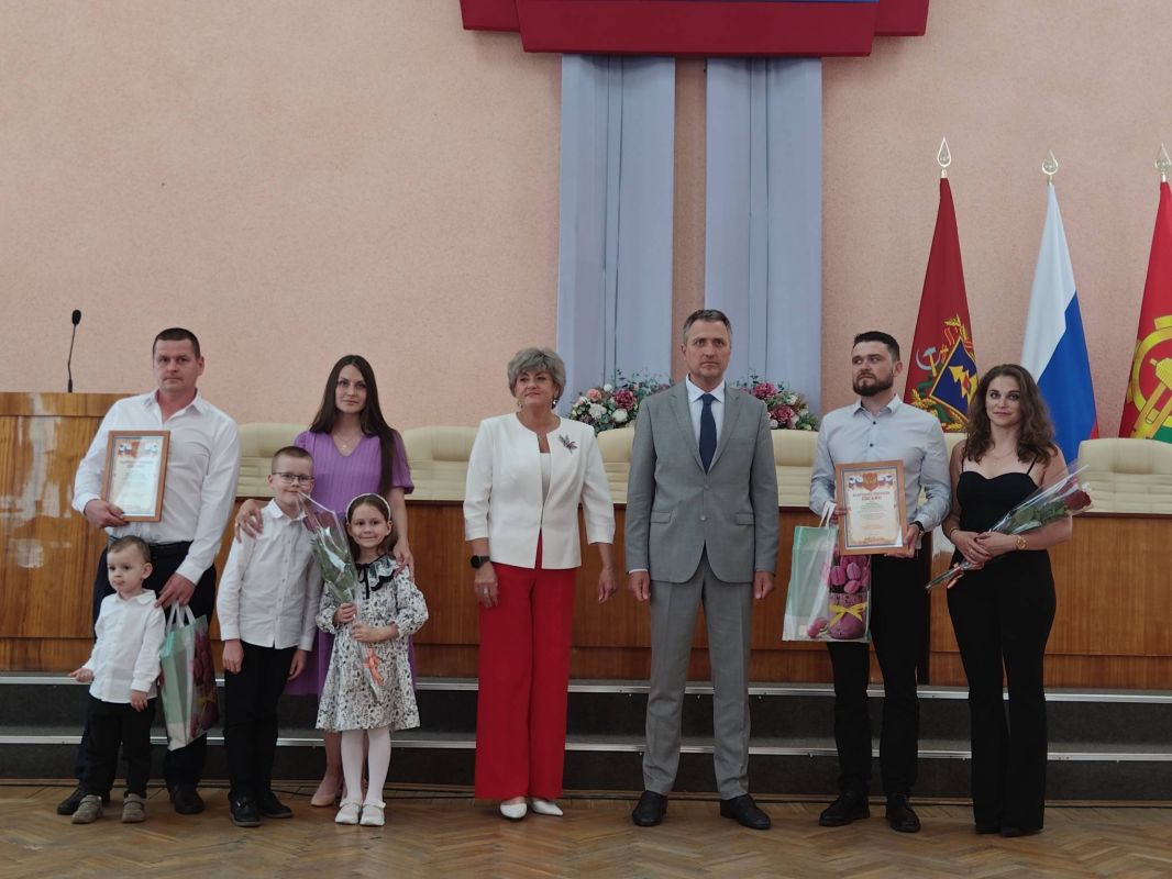 8 июля 2026 года в нашем городе состоялось праздничное мероприятие, посвящённое Всероссийскому дню семьи, любви и верности