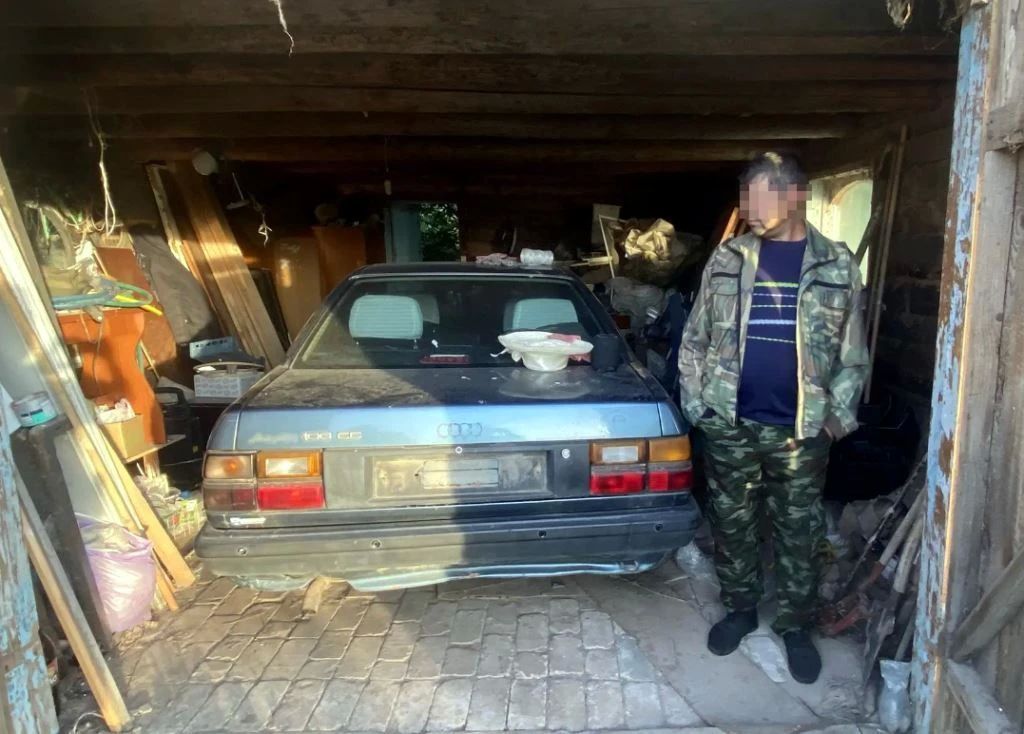 Брянские полицейские раскрыли кражу автомобиля по горячим следам Брянские полицейские раскрыли кражу автомобиля по горячим следам