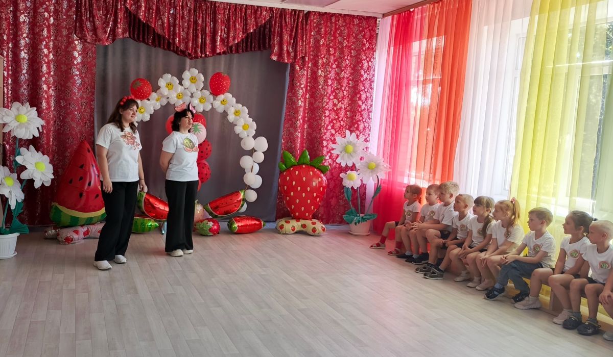 «Ягодный ритм». 9 июля 2026 г. в детском саду МБОУПРОГИМНАЗИЯ №1 провели невероятно сочное событие — «Арбузноклубничную олимпиаду» «Ягодный ритм». 9 июля 2026 г. в детском саду МБОУПРОГИМНАЗИЯ №1 провели невероятно сочное событие — «Арбузноклубничную олимпиаду»