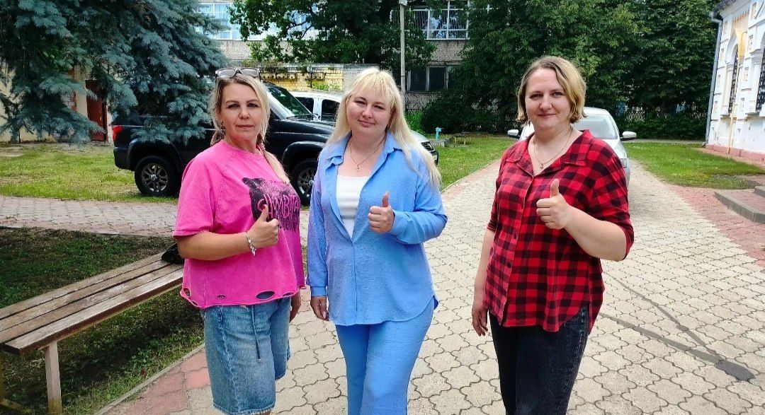 В Клинцах продолжается сбор гуманитарной помощи для участников СВО В Клинцах продолжается сбор гуманитарной помощи для участников СВО