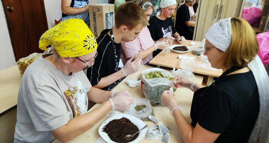 В Клинцах продолжается сбор гуманитарной помощи для участников СВО В Клинцах продолжается сбор гуманитарной помощи для участников СВО