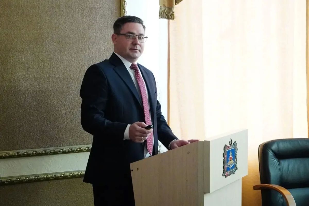 Егор Ковальчук: Четверть валового регионального продукта в экономике Брянской области — это малый и средний бизнес, причем наш показатель выше, чем в среднем по России Егор Ковальчук: Четверть валового регионального продукта в экономике Брянской области — это малый и средний бизнес, причем наш показатель выше, чем в среднем по России