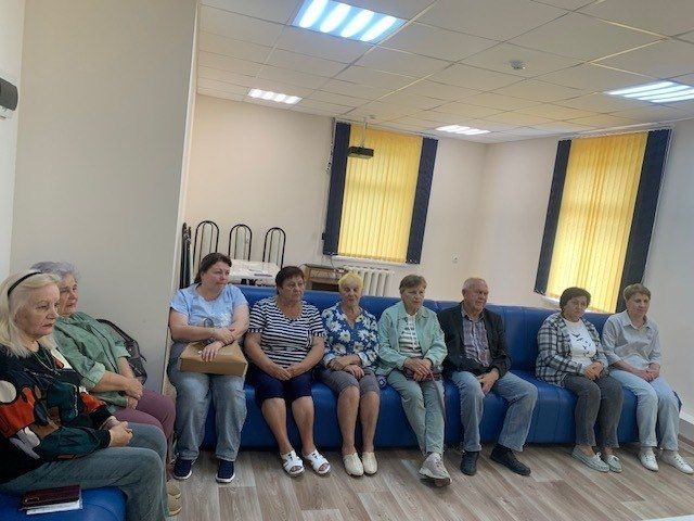 "Круглый стол" в Комплексном центре: Правовые вопросы в повседневной жизни "Круглый стол" в Комплексном центре: Правовые вопросы в повседневной жизни