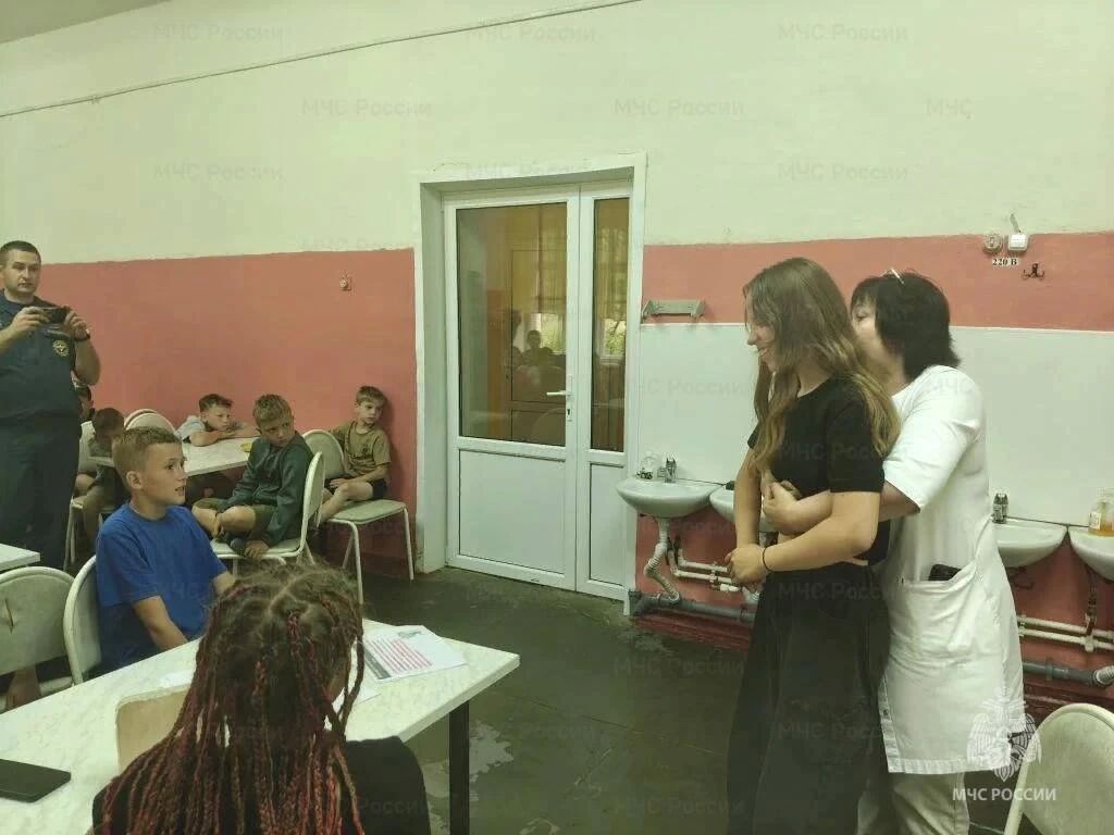 Безопасность — это практика: в Унече провели «День безопасности» для детей Безопасность — это практика: в Унече провели «День безопасности» для детей