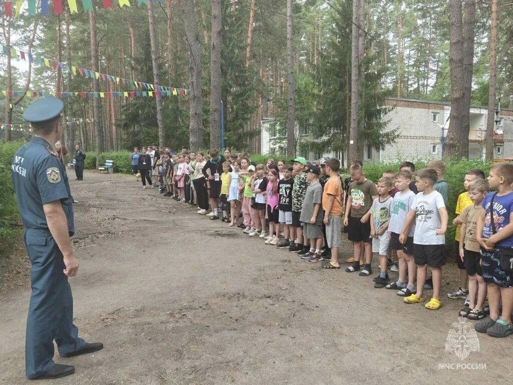 Безопасность — это практика: в Унече провели «День безопасности» для детей Безопасность — это практика: в Унече провели «День безопасности» для детей