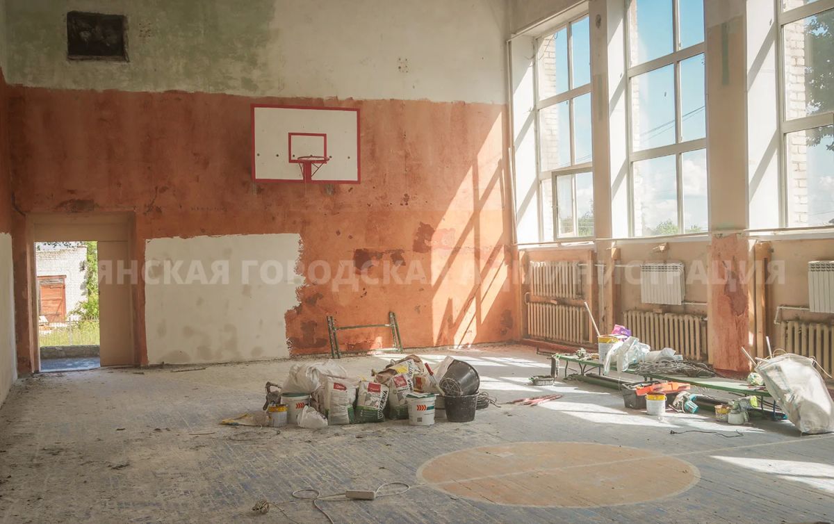 Крыша и спортзал – подарок на юбилей школы №21 Крыша и спортзал – подарок на юбилей школы №21