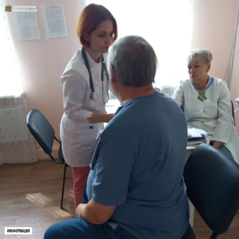 Мобильная бригада Навлинской ЦРБ провела диспансеризацию в селе Борщово
